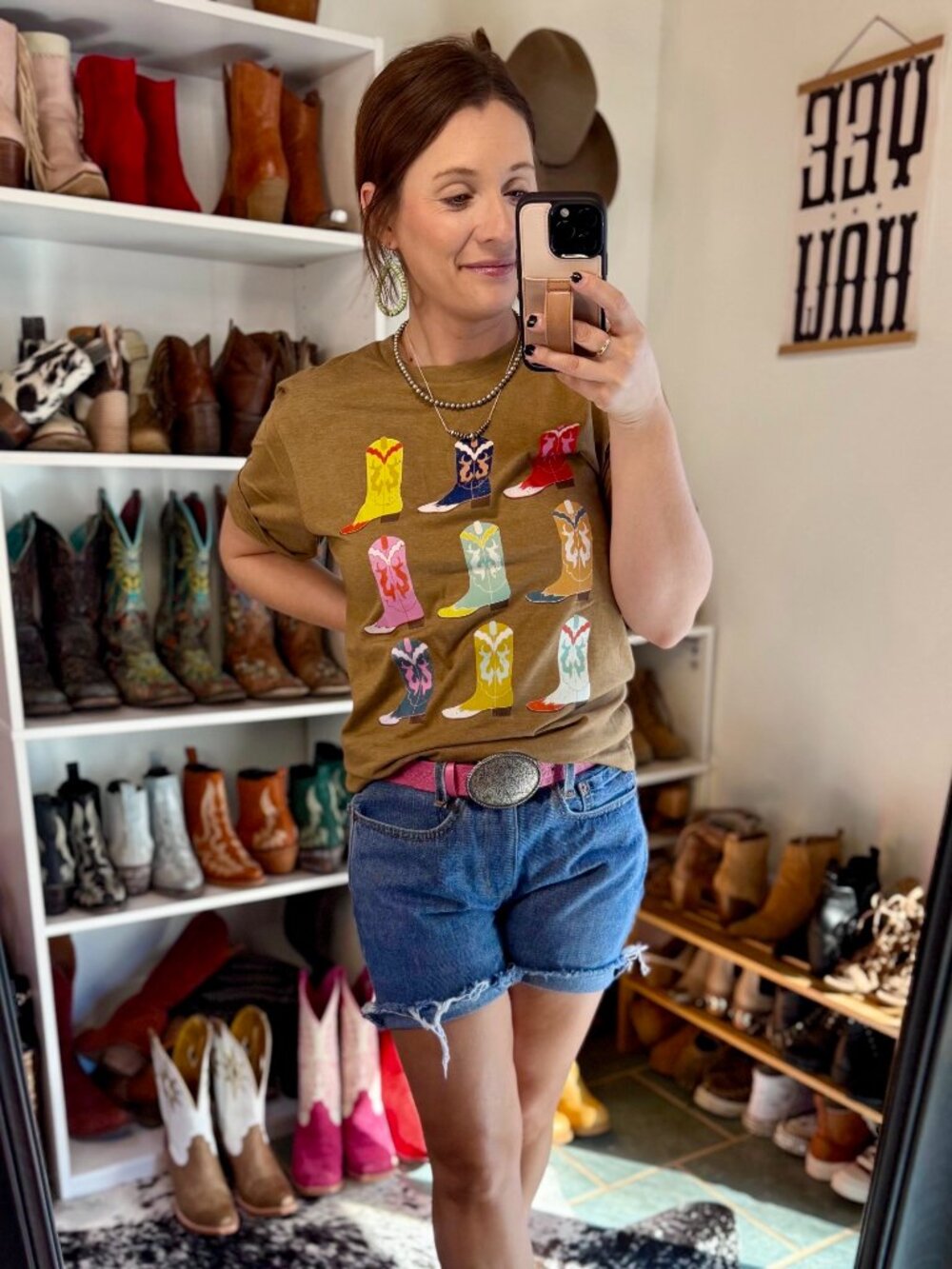 Garth Western Boots Graphic Tee ✙NWT✙